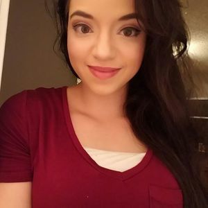 Meet your Posher, Cassie